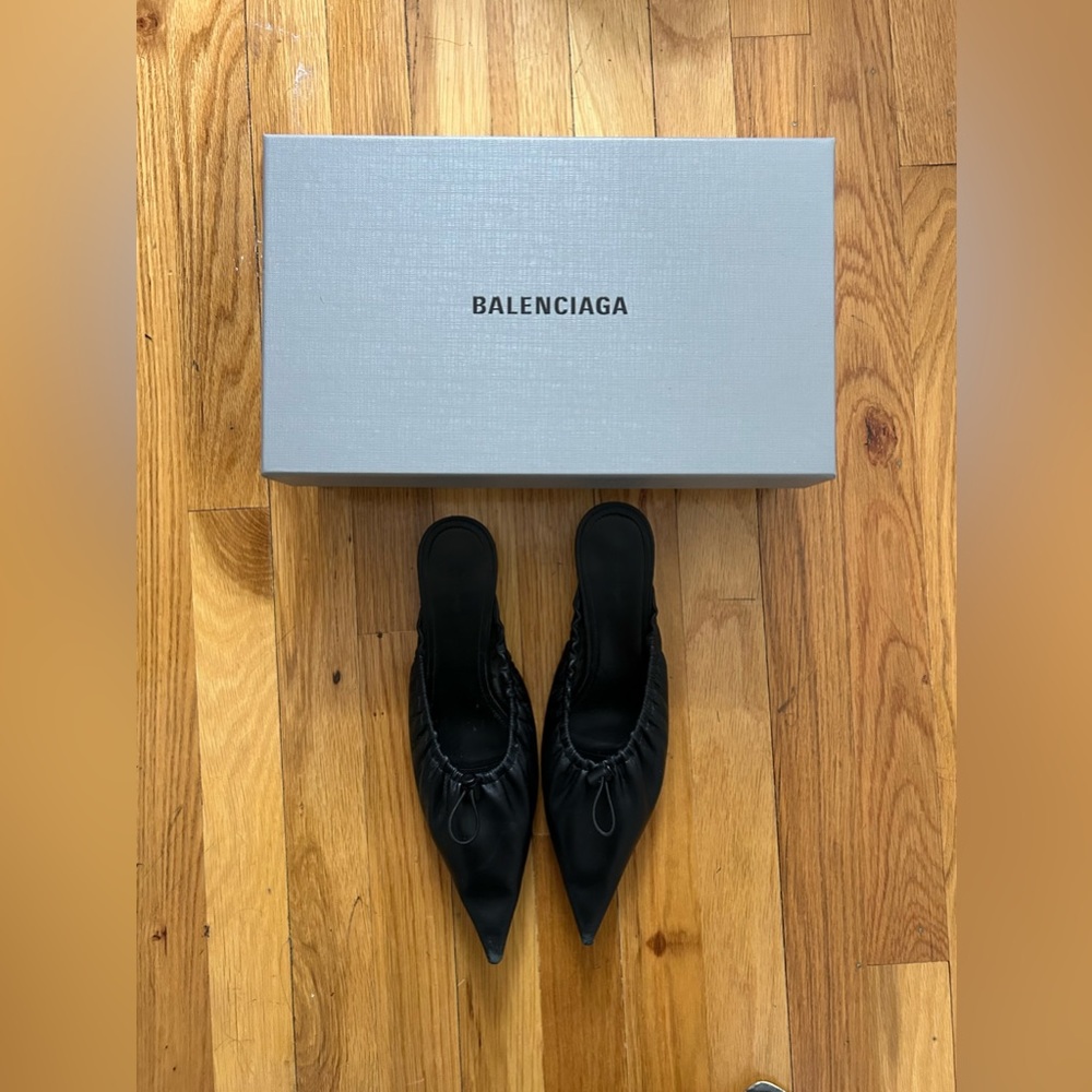 Balenciaga scrunch knife leather mules size IT 39